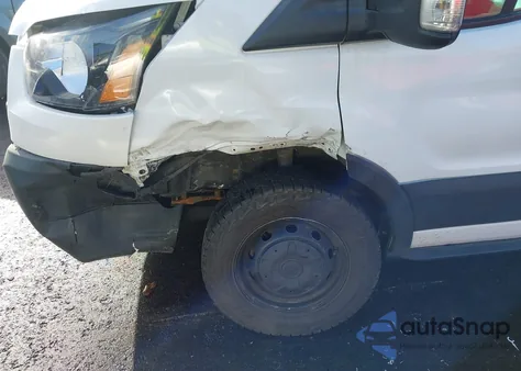 2019 Ford Transit-250 z USA, uszkodzony, nr VIN 1FTYR1YG4KKB26496